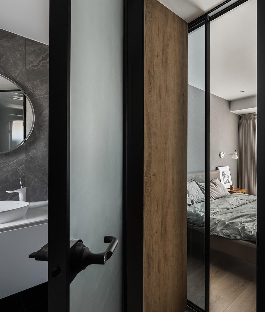 135㎡简约两居，真皮沙发与工业风茶几的完美融合-38