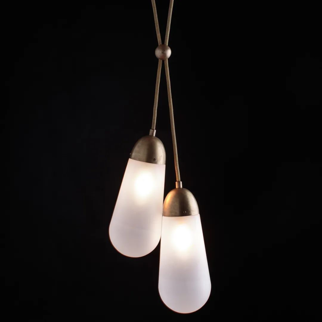 个性灯光设计,点亮家居艺术氛围-43