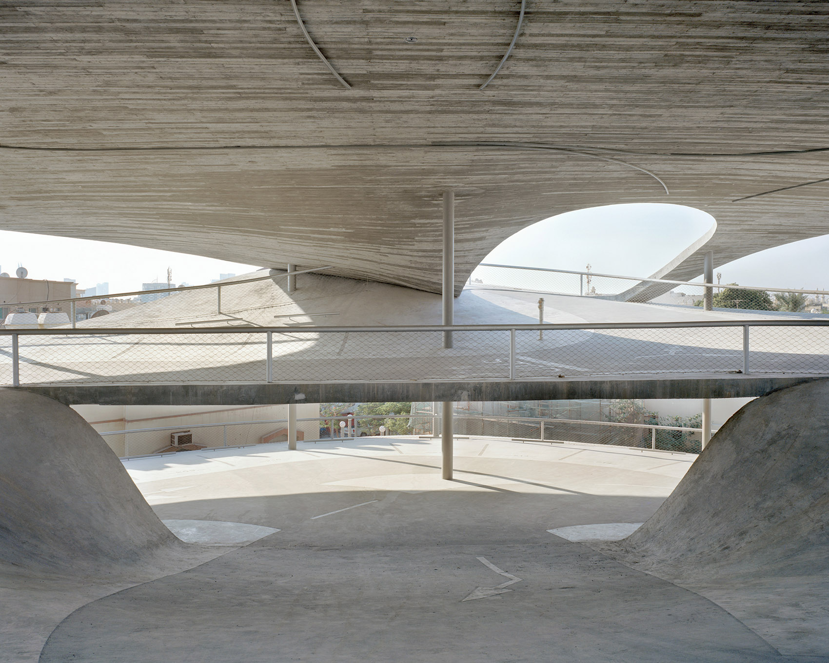 四栋停车楼,巴林丨巴林穆哈拉格丨Christian Kerez-21