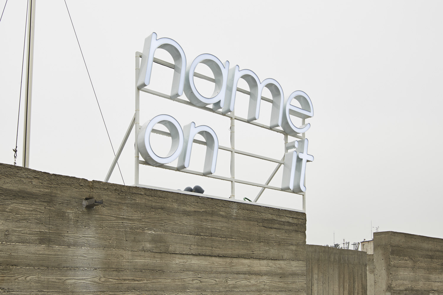 金属材质打造独特氛围的 50 平米咖啡厅-19