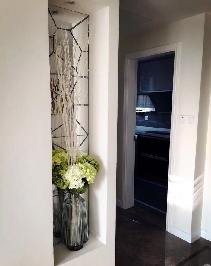 
现代不单单只有黑白灰 -3