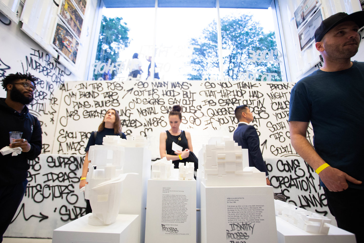 靠近边缘:嘻哈建筑的诞生-24