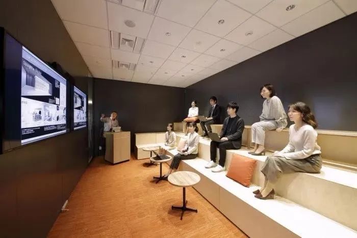 灵活多变、注重健康的办公空间设计-9