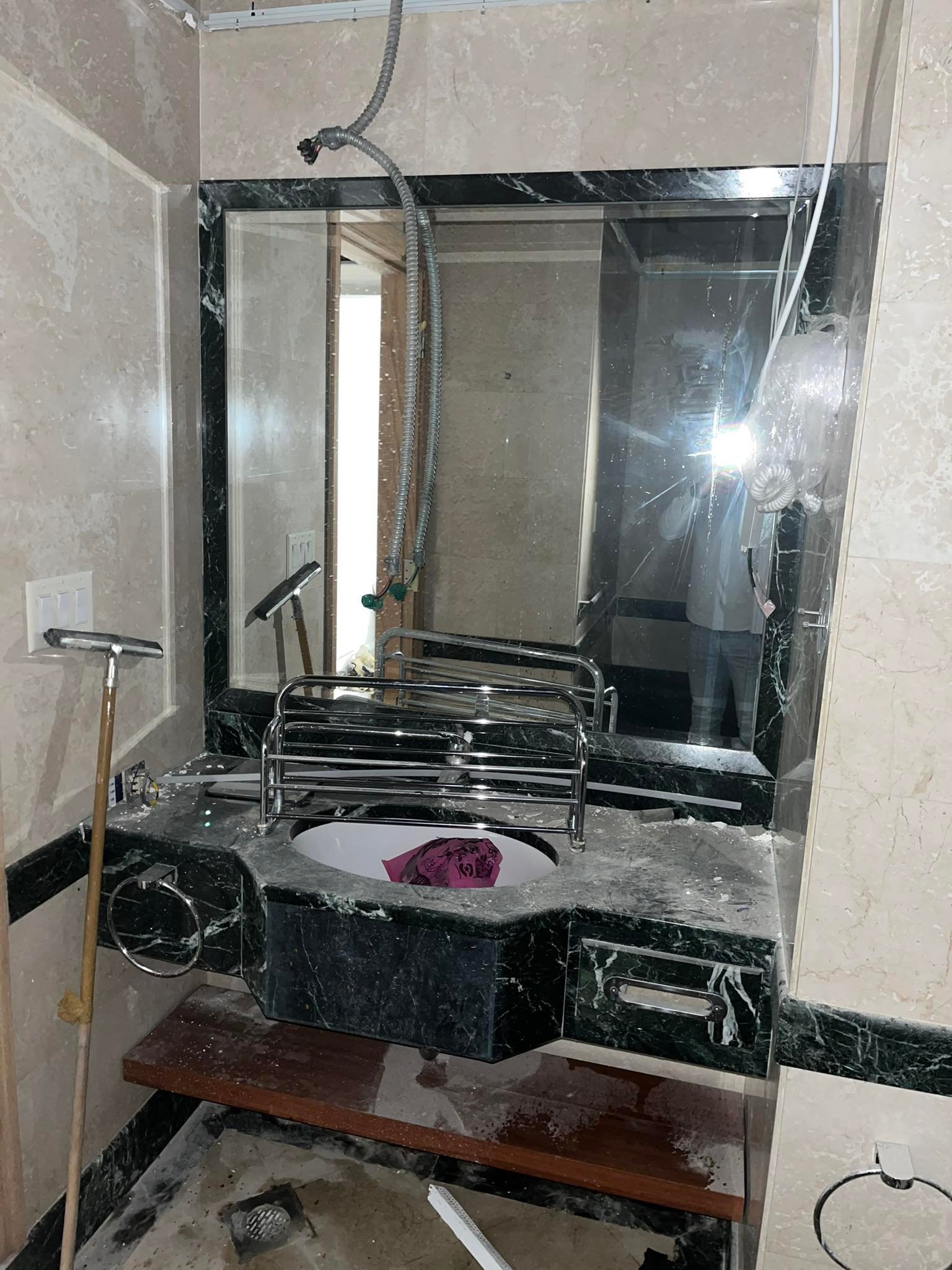 New Work / Bathroom hotel at Ksa-5