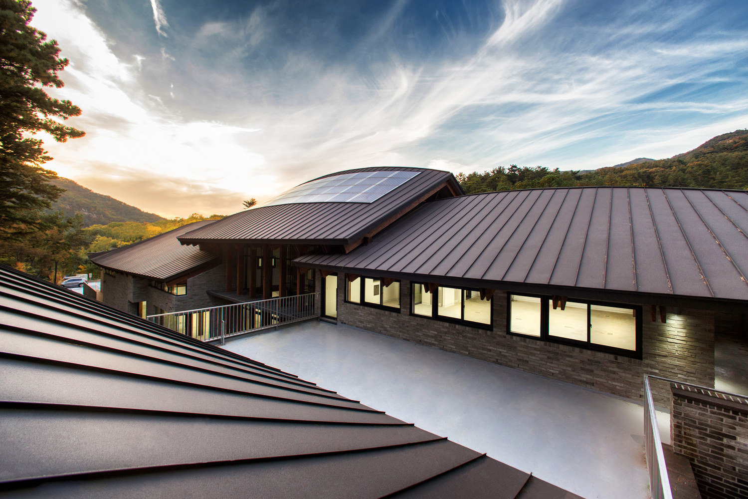 韩国首尔国立大学 Gwanak Arboretum 教育管理楼设计丨TAAL Architects-13