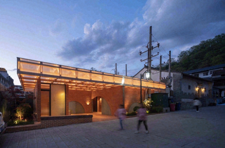 留坝老街红砖公厕丨中国汉中丨尌林建筑设计事务所-4