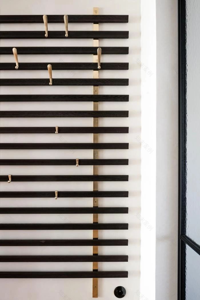 复古与现代完美融合的比利时公寓设计-22