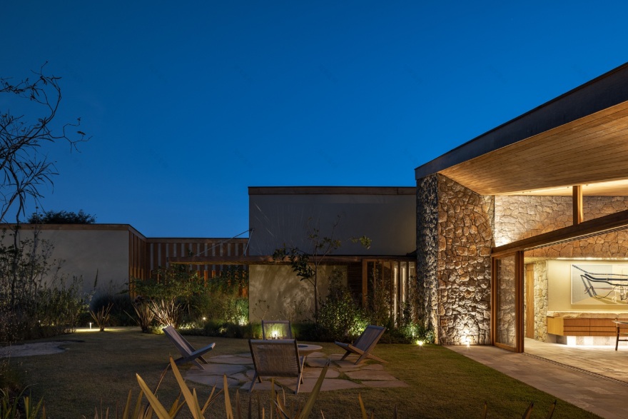 VLP住宅;VLP房屋(注:由于VLP可能是特定的缩写,在没有更多背景信息时,仅从字面翻译为住宅或房屋,若VLP有特定含义,需根据具体语境进一步确定) 丨巴西丨Pascali Semerdjian Arquitetos-50