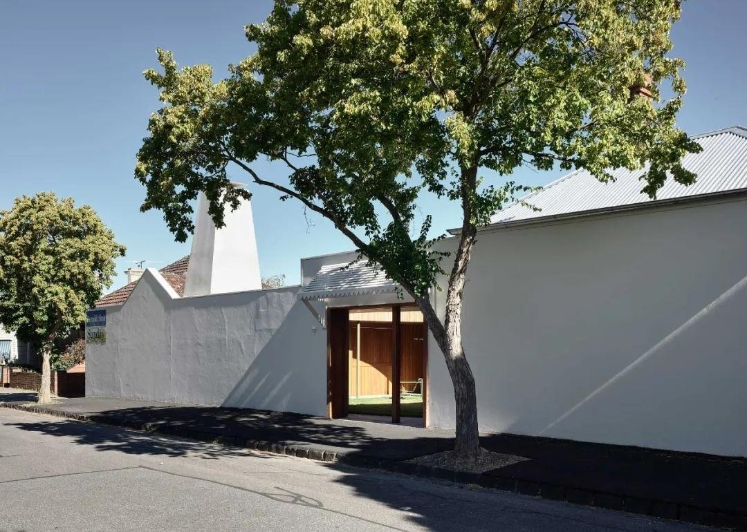 牛奶吧之家丨澳大利亚墨尔本丨Kennedy Nolan-0