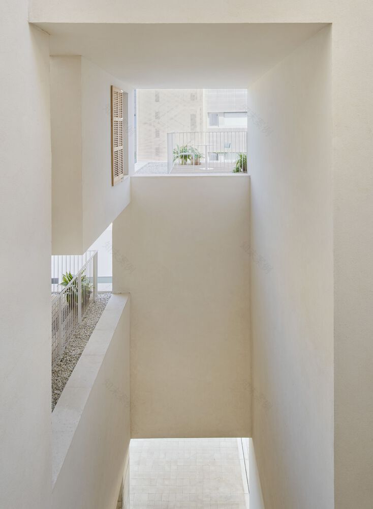 西班牙伊维萨岛社会住房丨RipollTizon Estudio de Arquitectura-33