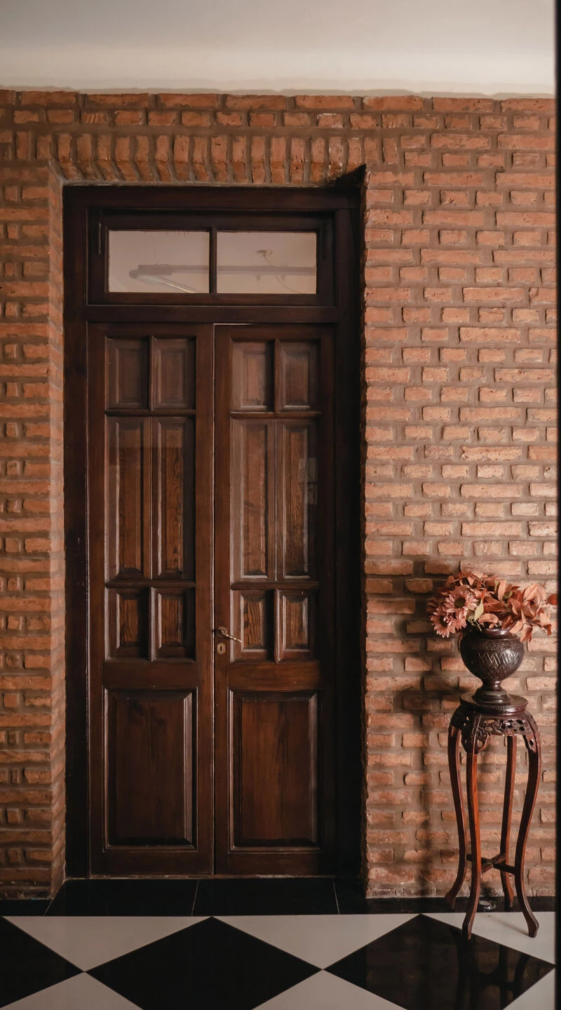 阿根廷百年老宅翻新成律师楼与公寓丨阿根廷圣路易斯-32