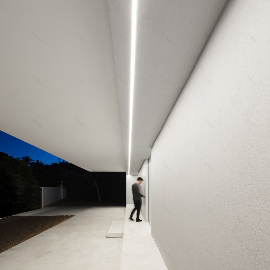 松树林之间的住宅,西班牙 / Fran Silvestre Arquitectos-26