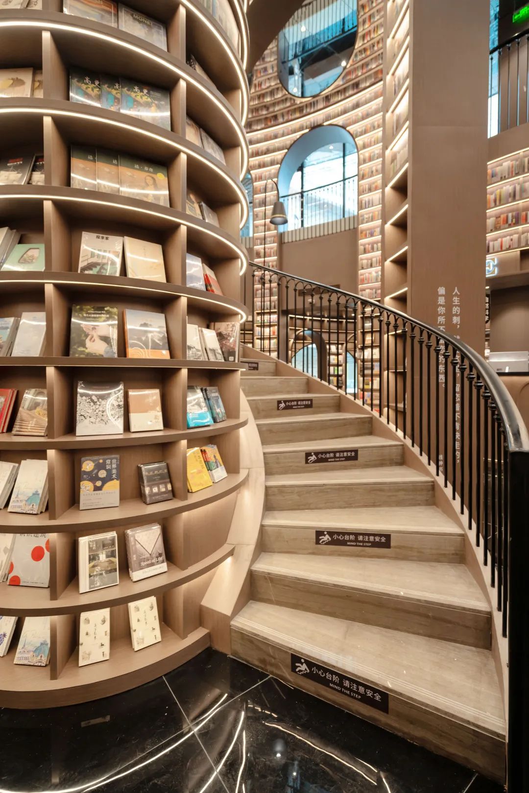 新店登场｜9月19日，拜水都江堰，阅读钟书阁-61