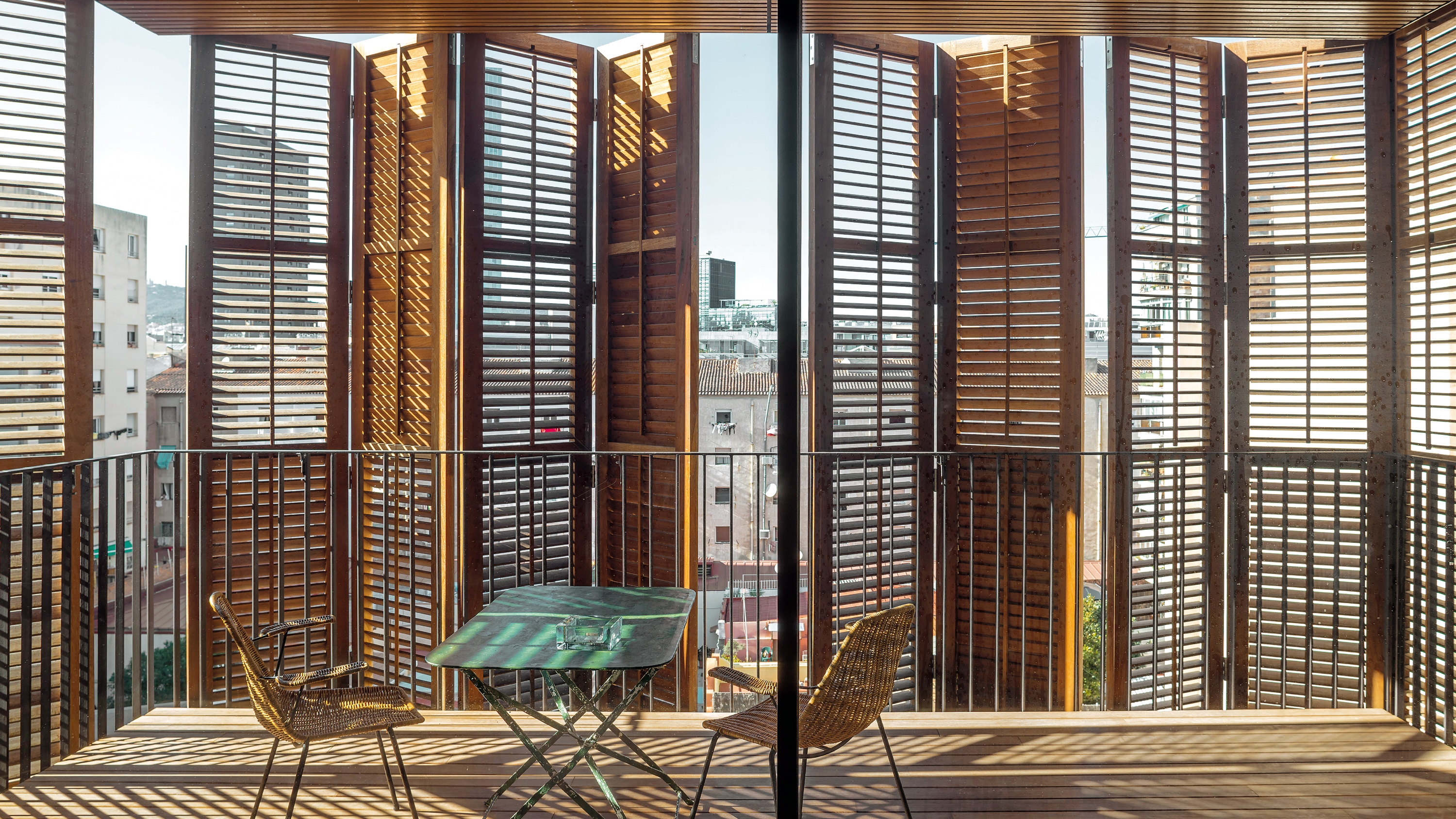 巴塞罗那四友共享住宅-0