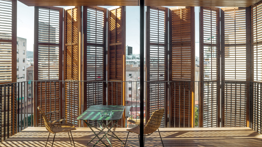 巴塞罗那四友共享住宅-0