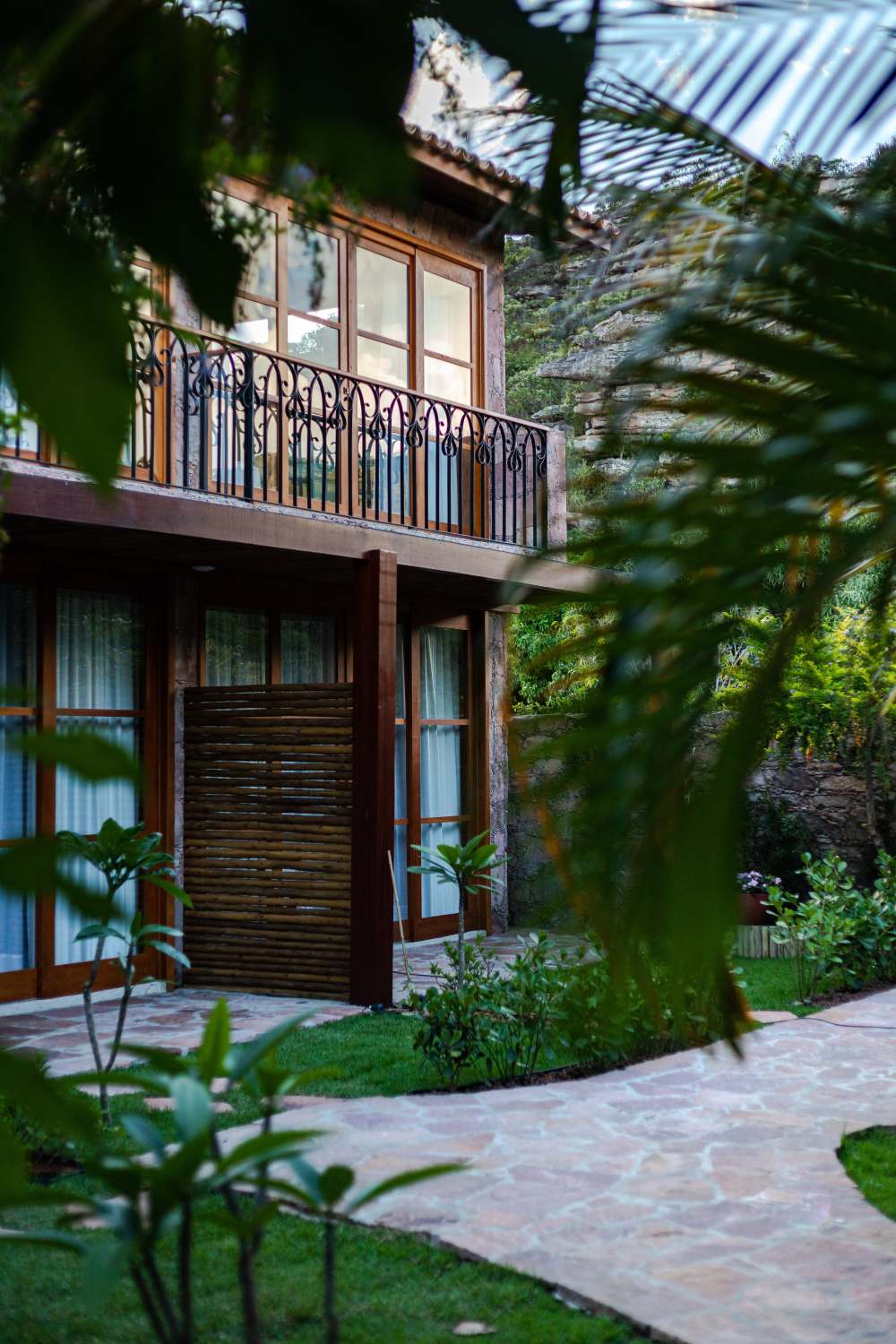 巴西自然庇护所丨ArchitecturalDigest-13