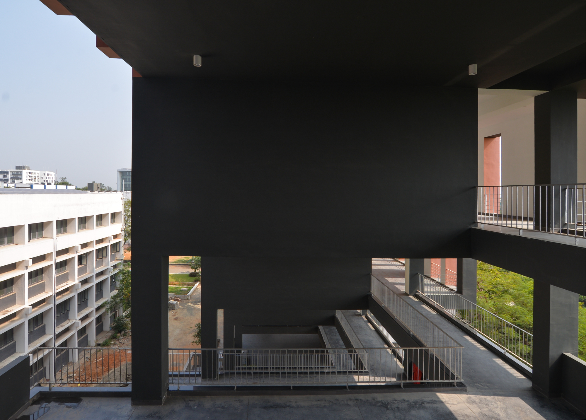 层叠梯田,重塑教育空间——Crescent 建筑学院设计-40