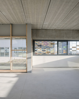 Delta商务中心丨西班牙巴塞罗那丨PichArchitects