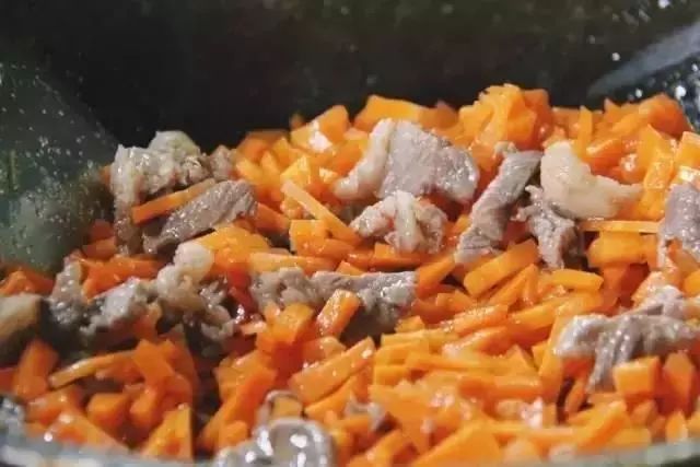 她徒手爆改废弃院子，三人一猫一狗，过着最诗意的生活！-116