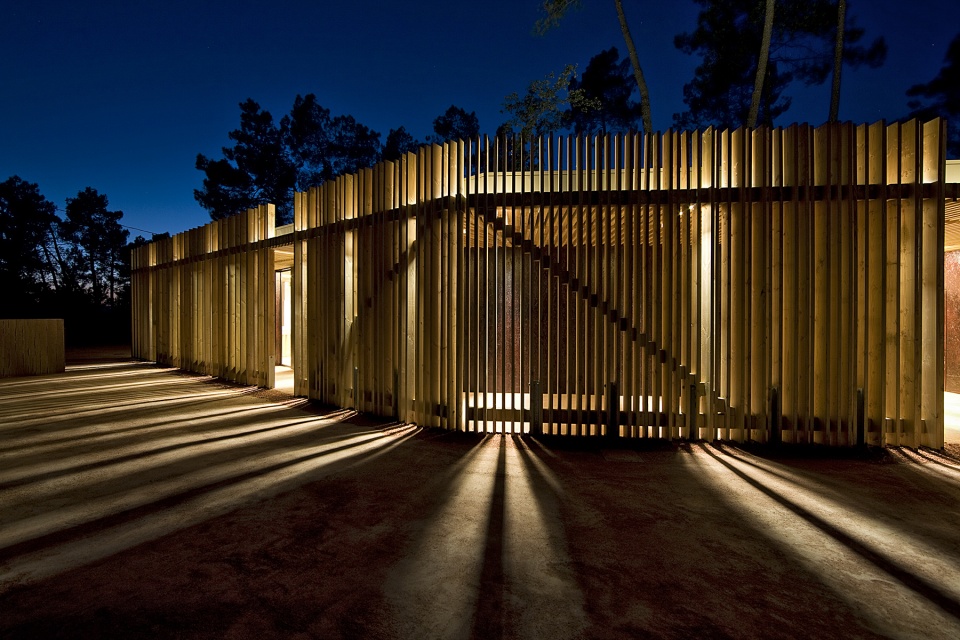 矿场重生 | 法国 Bruoux 矿场改造-64