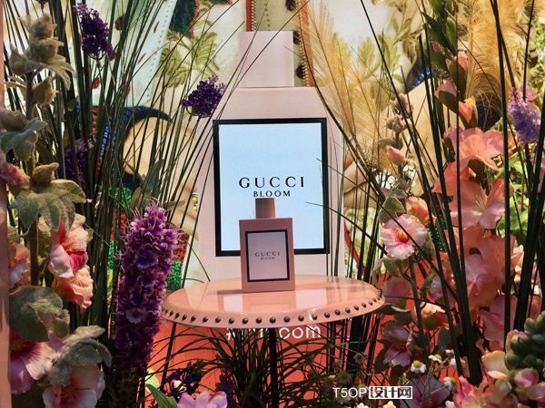 2017年9月伦敦街边秋冬季橱窗设计-9