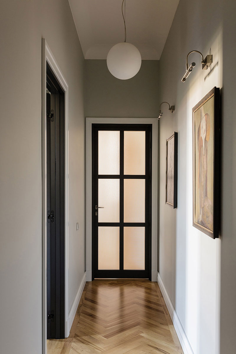 圣彼得堡历史建筑中的精美公寓改造-13