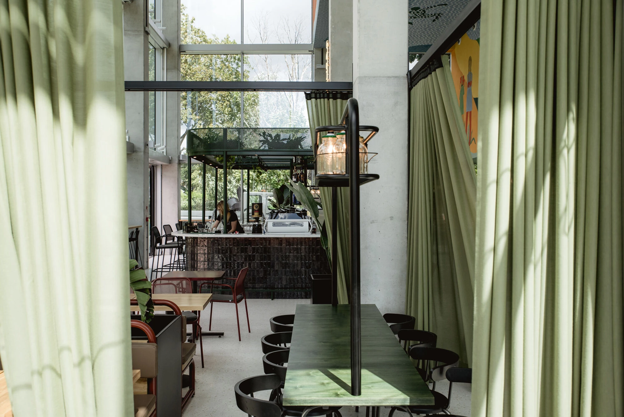 波兰 Wrocław 独特餐饮空间设计-44