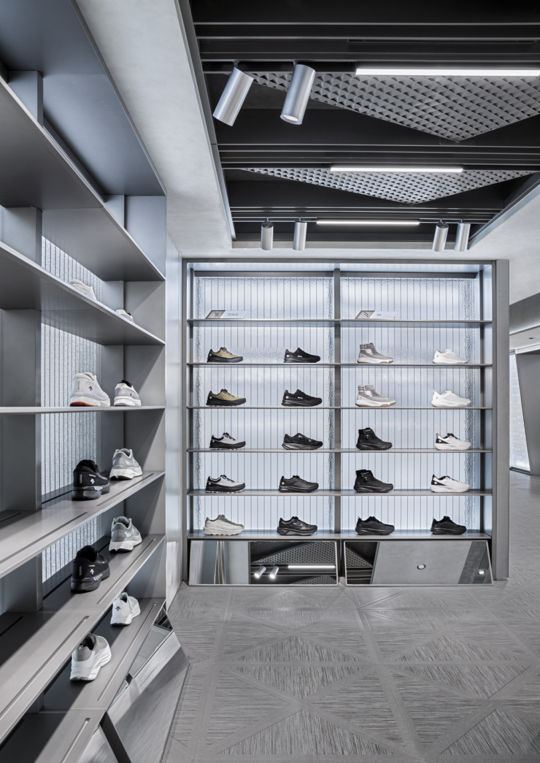 DESCENTE香港海港城新店丨中国香港丨STILL YOUNG-30