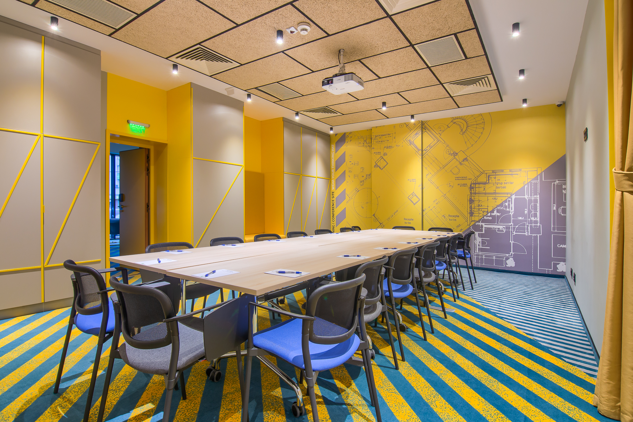 打造趣味十足的波普艺术建筑工地-23