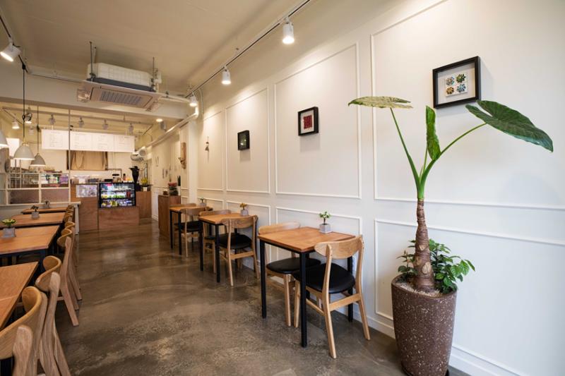 14 坪舒适小资咖啡厅，打造城市慢生活-6