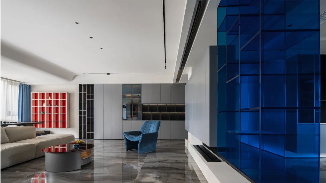 克莱因蓝的宁静 · 青创空间设计的 260㎡舒适家居丨中国浙江-10