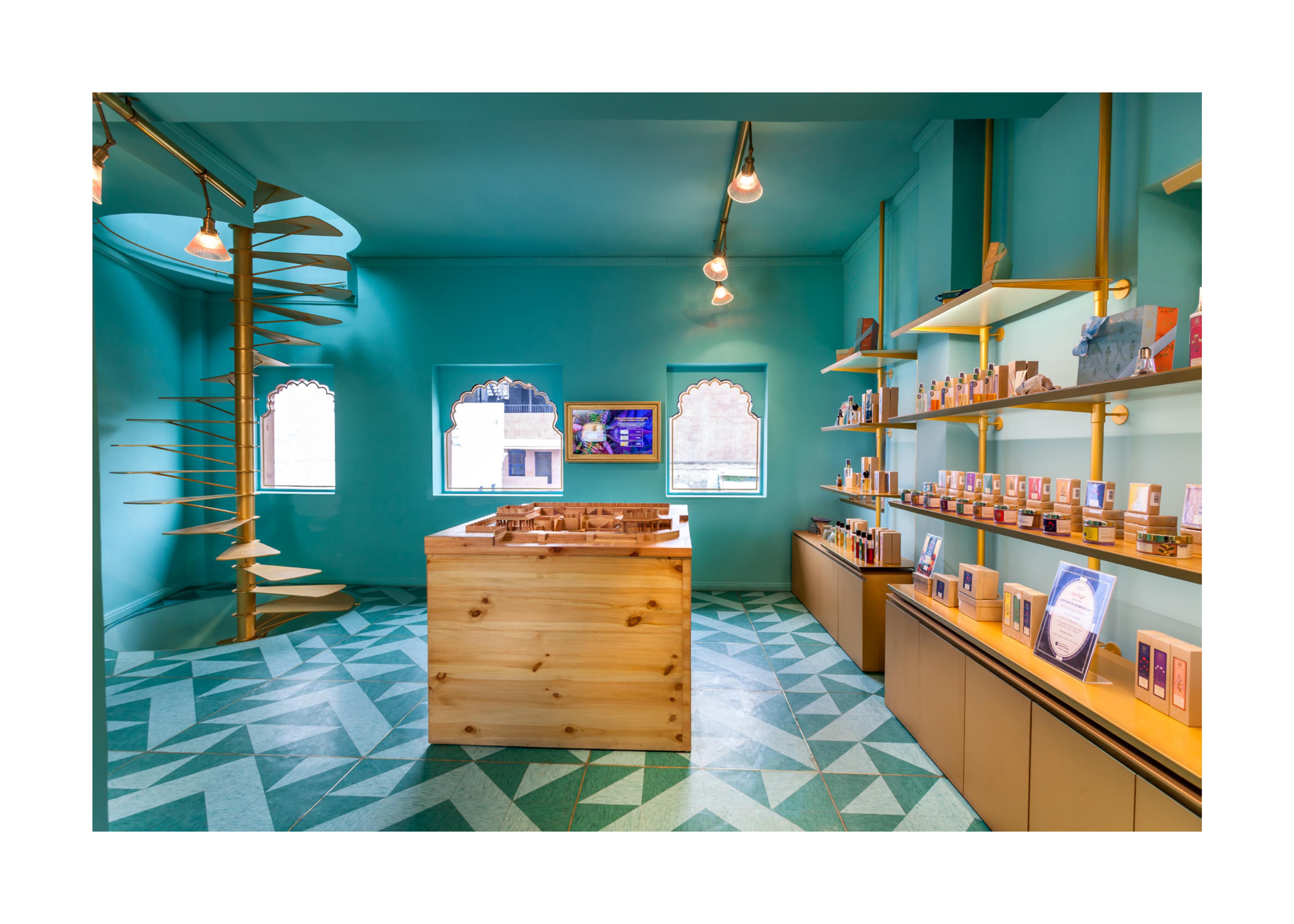 "JDH Urban Regeneration 项目 | Forest Essentials 零售店,艺术装饰与传统元素的完美结合"-29