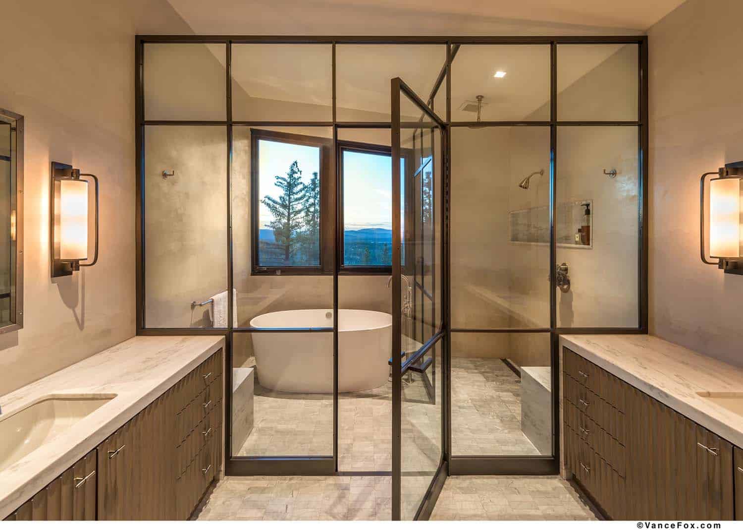 Northern California mountain retreat displays impressive design details-17