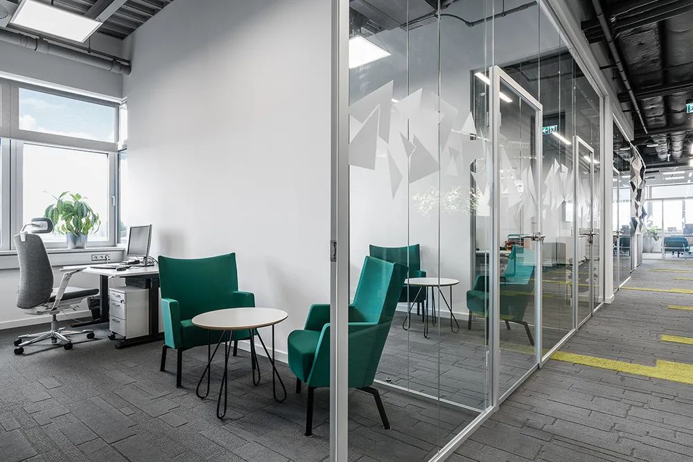 华沙 Volvo 沃尔沃汽车波兰总部丨波兰华沙丨Kinnarps-22