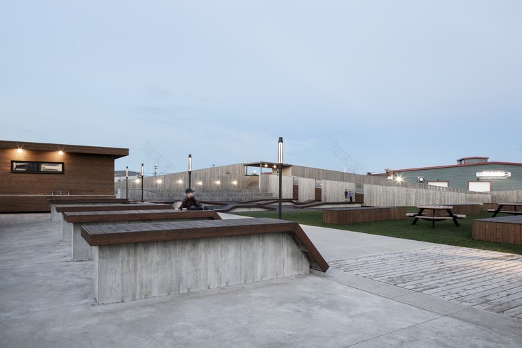 马格达伦群岛海人广场(Place des gens de mer)-2