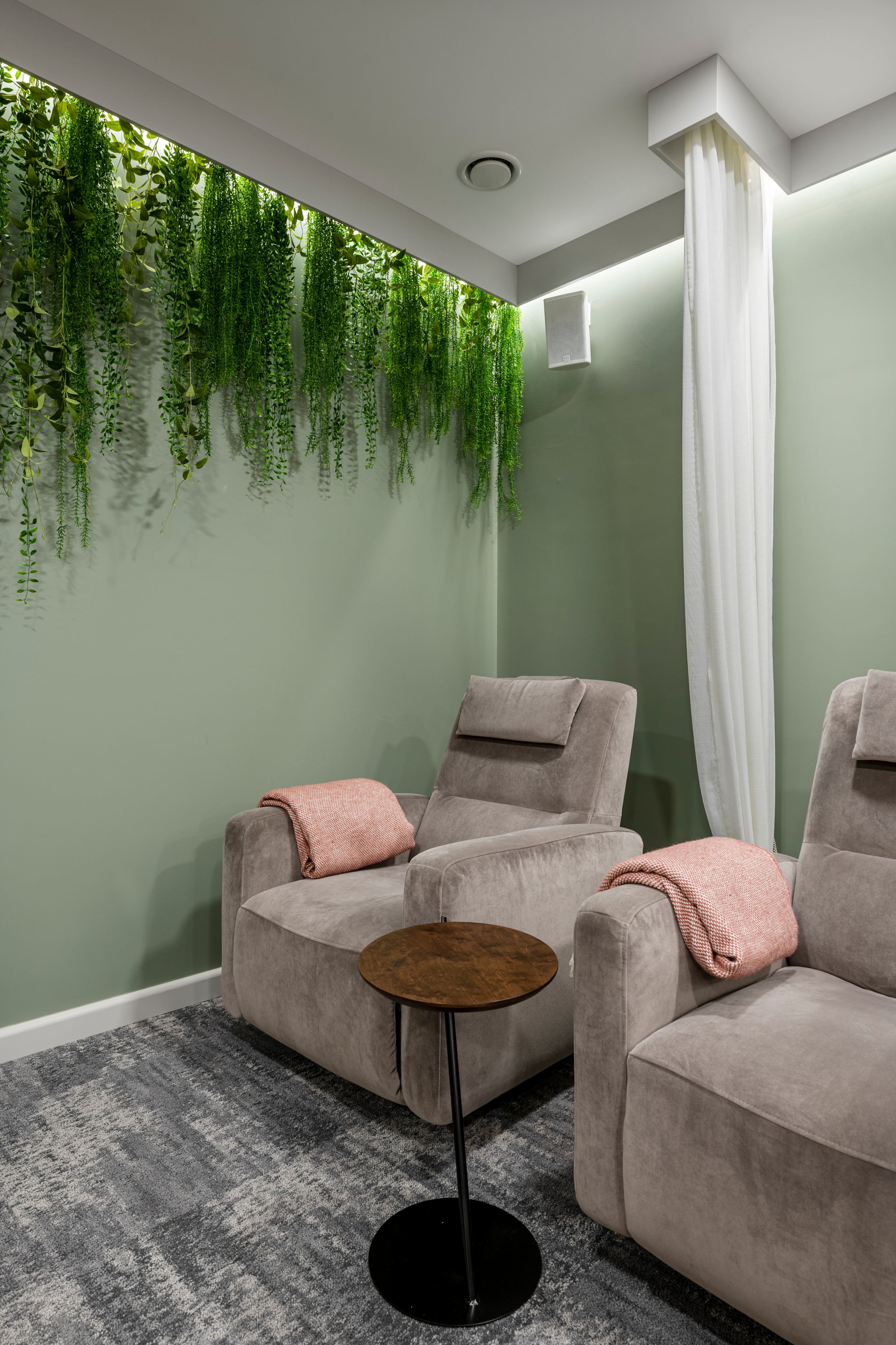 复古与现代共融，打造 70 年代建筑的焕新魅力-13