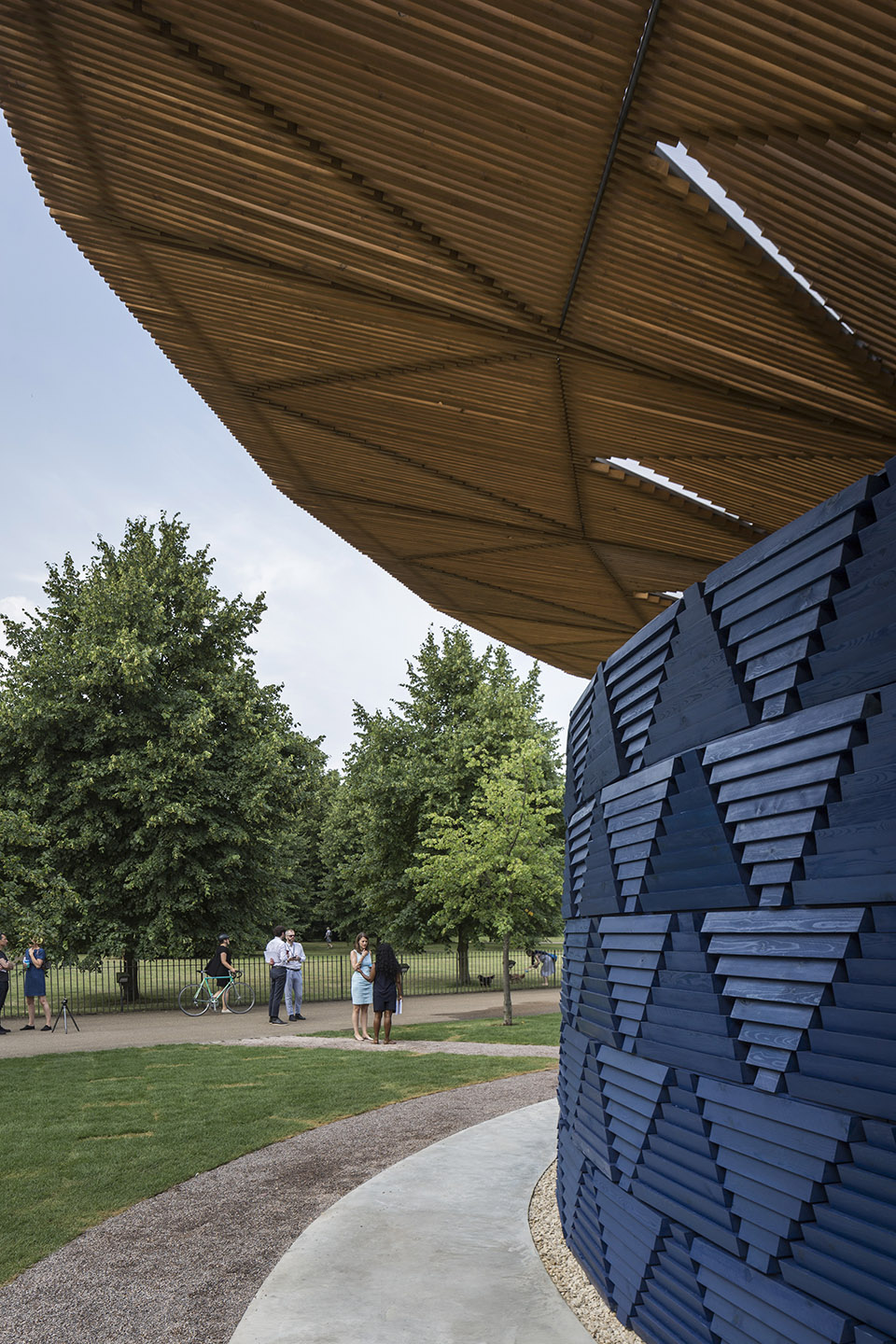 蛇形展厅2017，伦敦 / Kéré Architecture-46