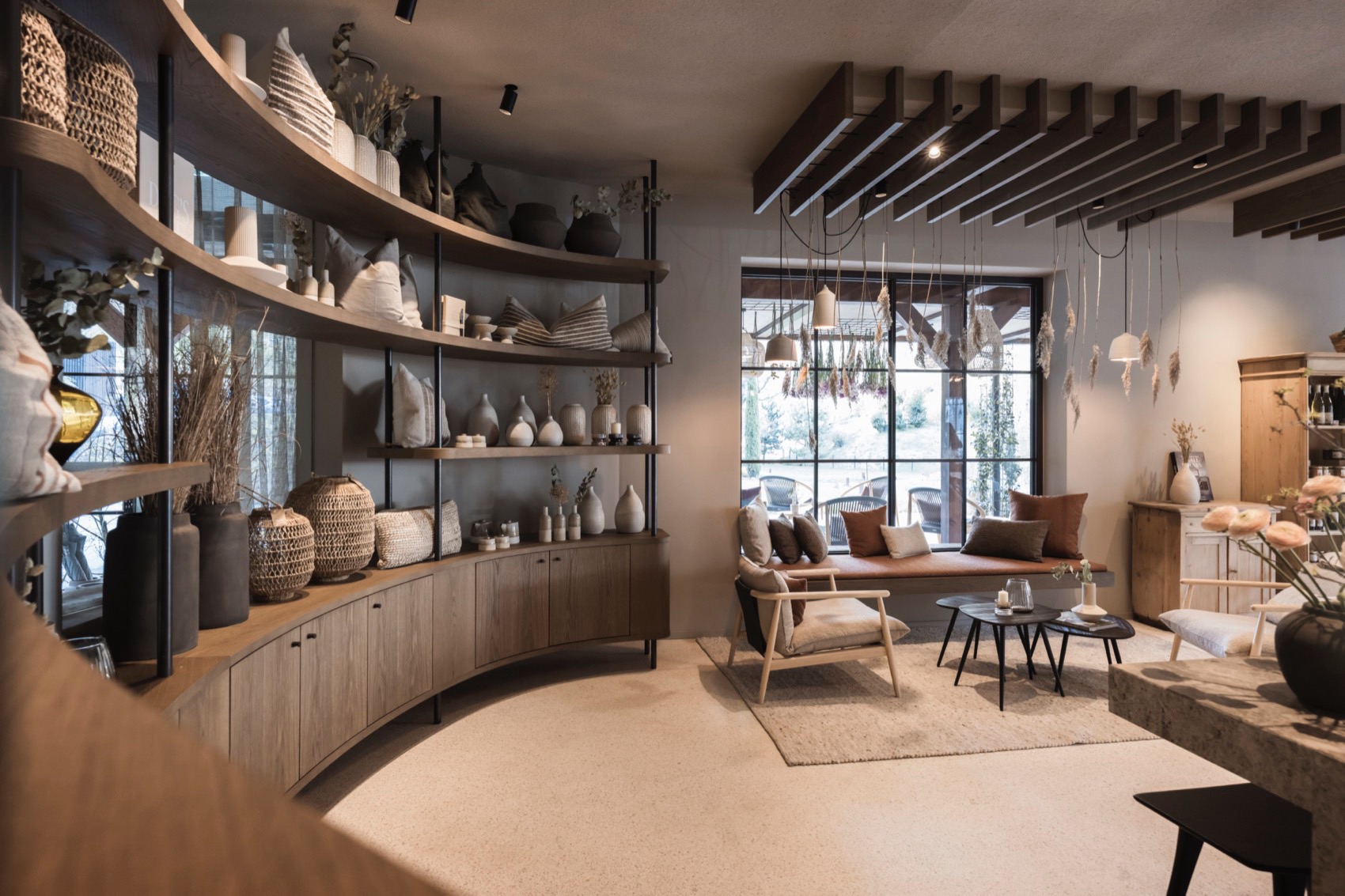 THE BARN酒店底层零售商店丨NOA-45