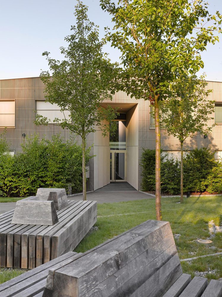 瑞士 Rietacher 绿色生态住宅 | 融入自然的开放式设计-8