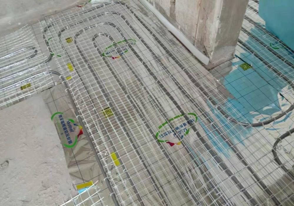 
上海宝山区密山东路毛坯房水地暖安装效果图 -5