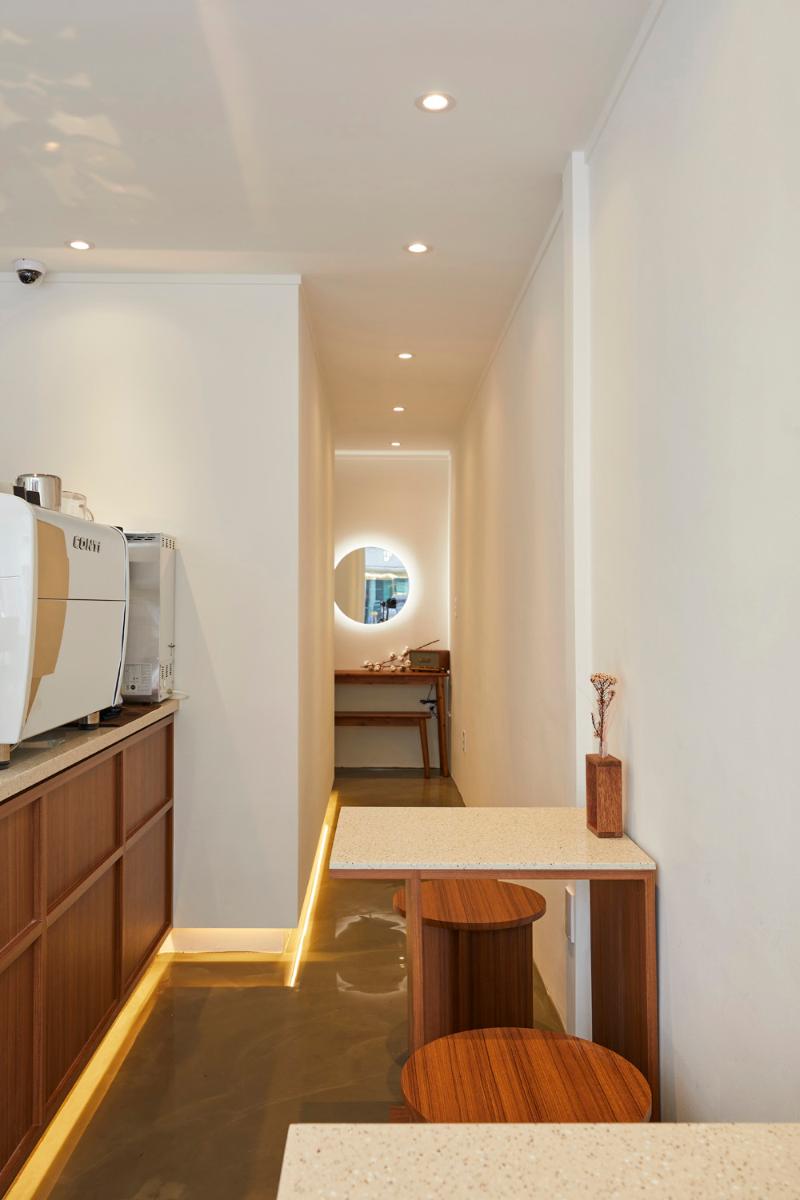 8 坪日式风甜品店，温馨氛围中的甜蜜空间-7