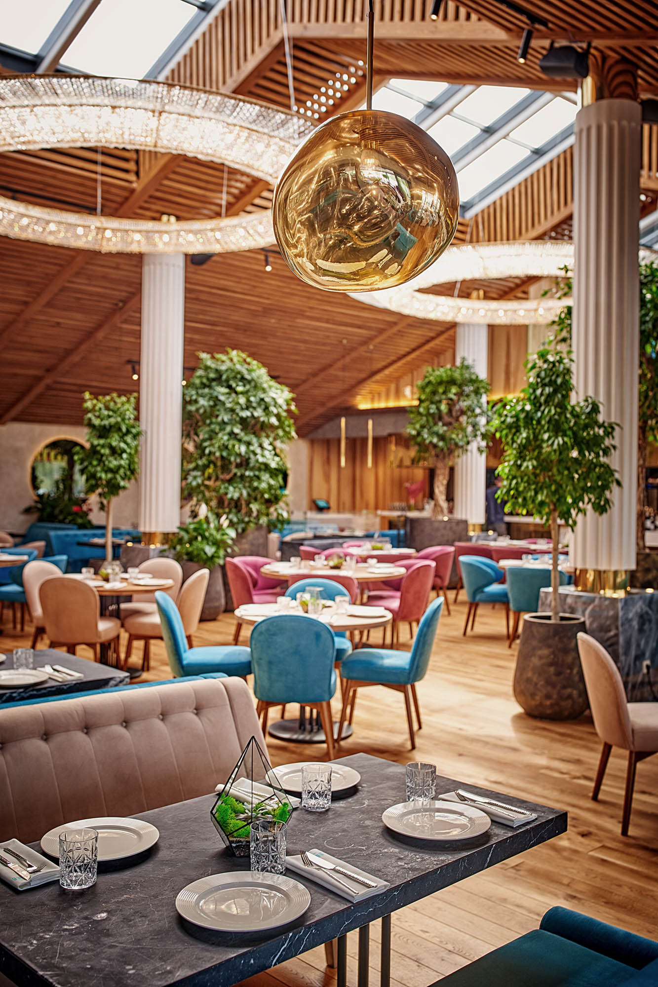 基辅河畔灯塔餐厅（Mayak）-7