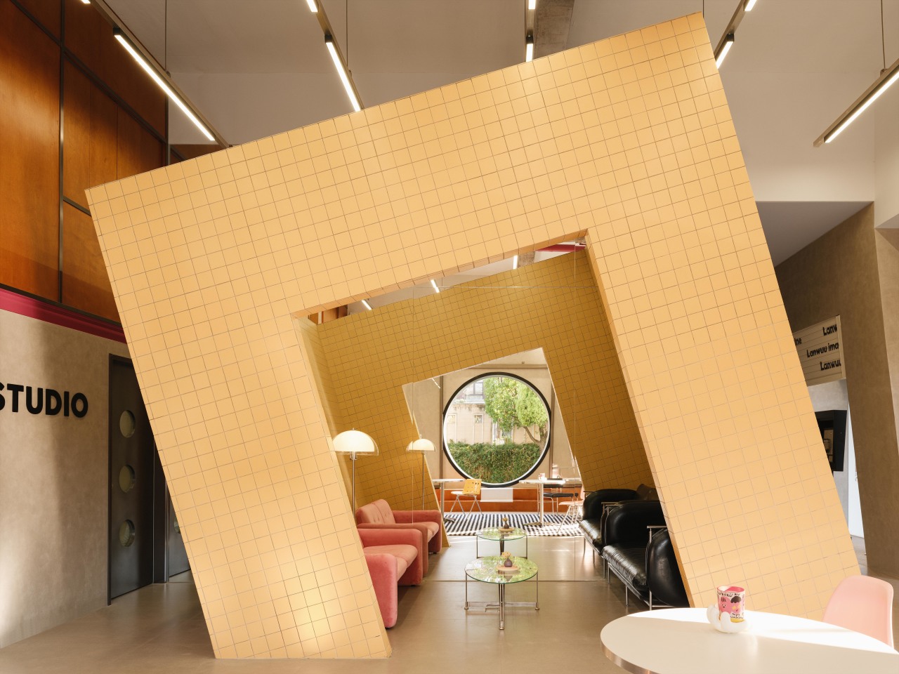 LANWUU IMAGINE 澜雾摄影机构丨AURORA DESIGN 艾洛设计-47