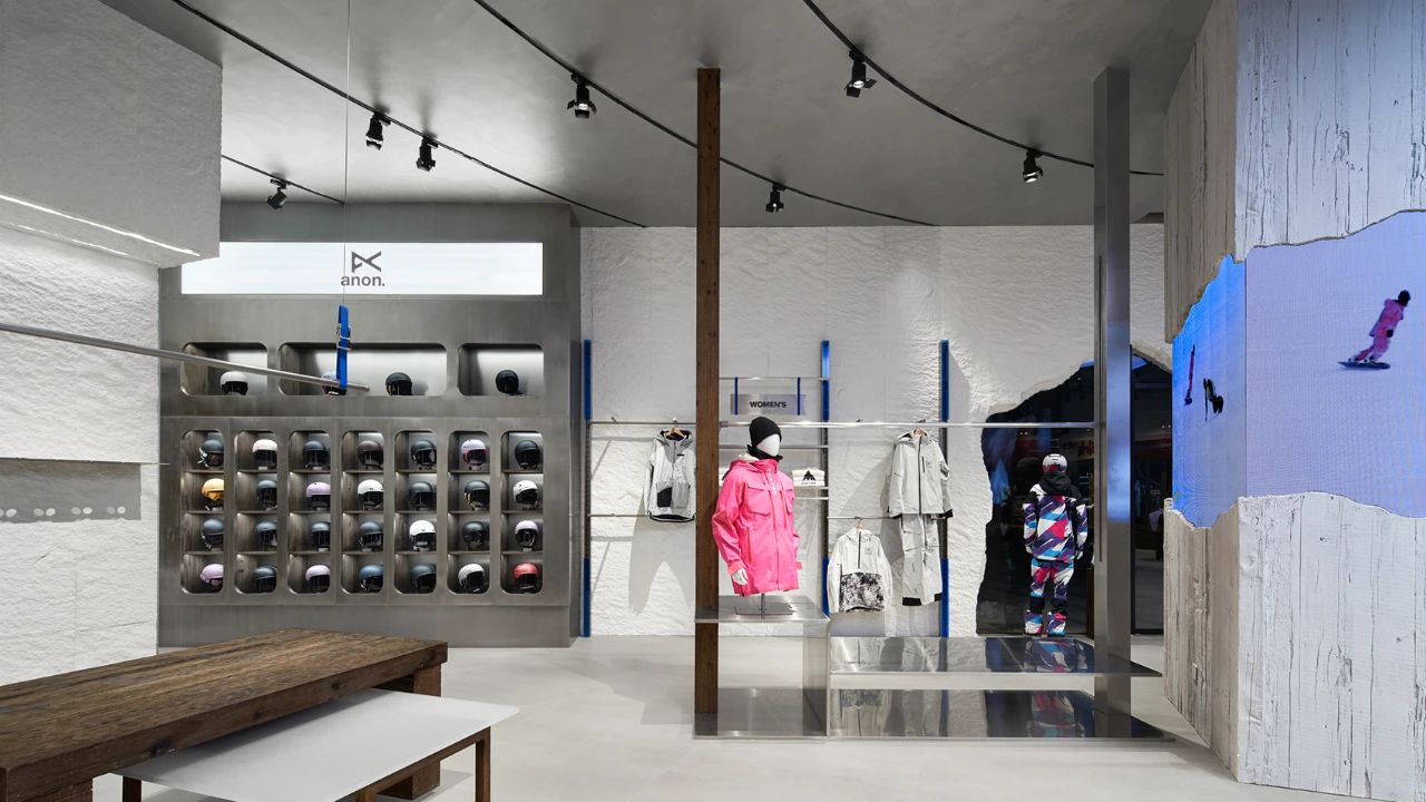 单板滑雪品牌伯顿 BURTON 成都旗舰店设计丨中国成都-12