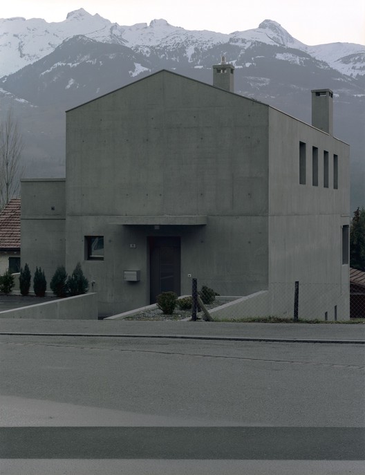 瓦杜兹混凝土住宅-17