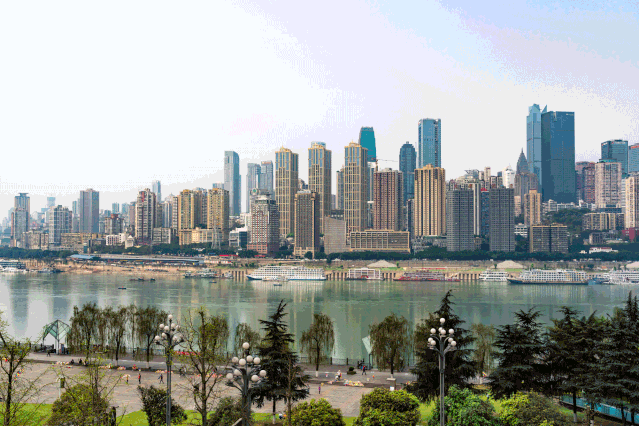 绿意盎然,火锅心情——自然环境对火锅体验的影响-49