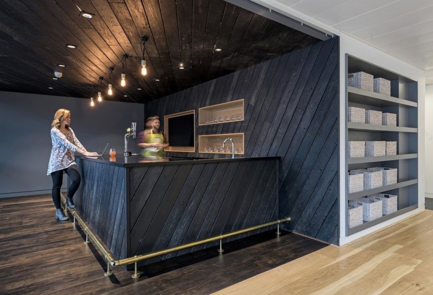 伦敦 Zendesk 办公室 | 明亮开放的多变空间-2