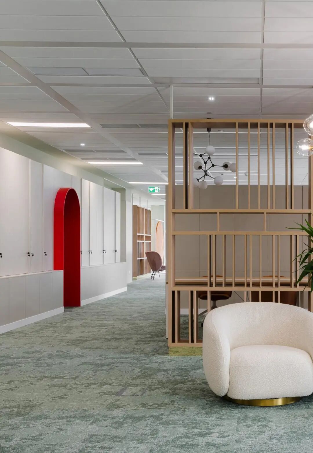 医疗巨头Regina Maria布加勒斯特办公室丨罗马尼亚布加勒斯特丨Alina Vîlcu,Radu Dumencu-28