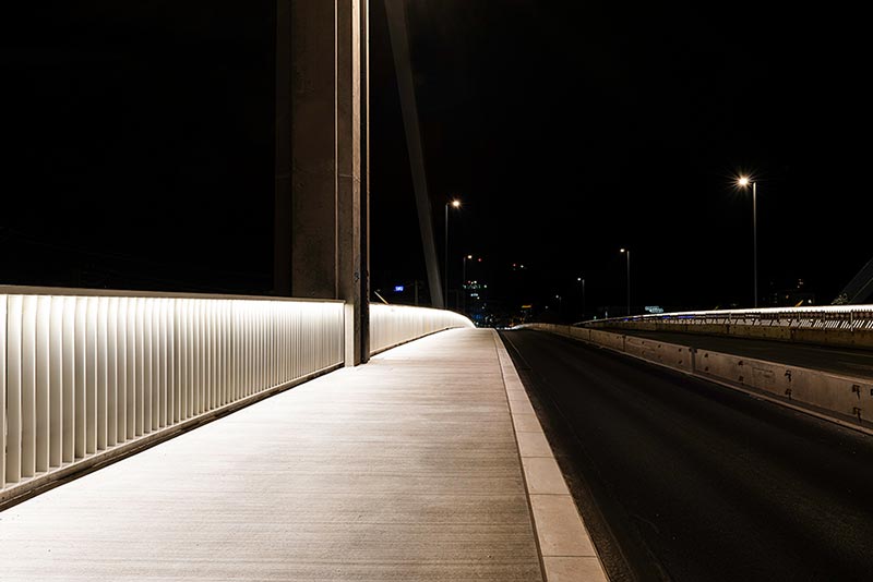 路德维希  埃哈德桥LED扶手照明项目丨德国-8