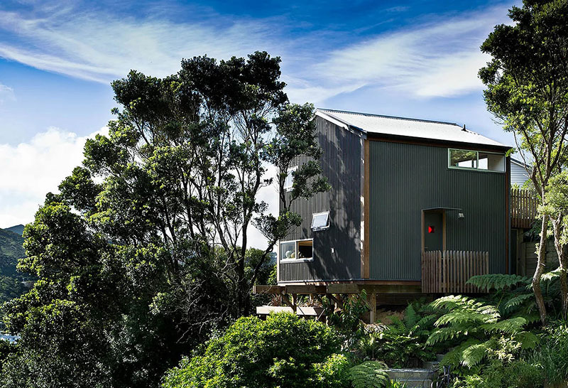 新西兰 50 平米玻璃墙小屋 | 极简与自然的完美结合-17